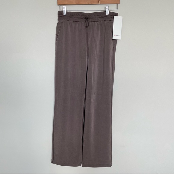 NWT Lululemon Softstreme High-Rise Pant Espresso Size 6 31” - Picture 2 of 12